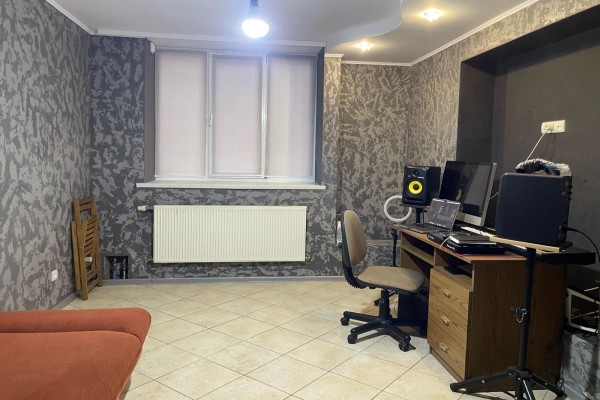 Продаж, 1 Кімната, Квартира, м. Львів